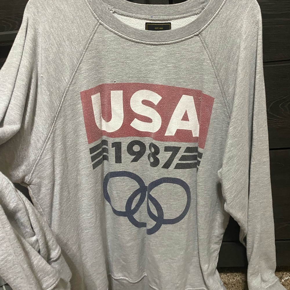 retro crewneck USA